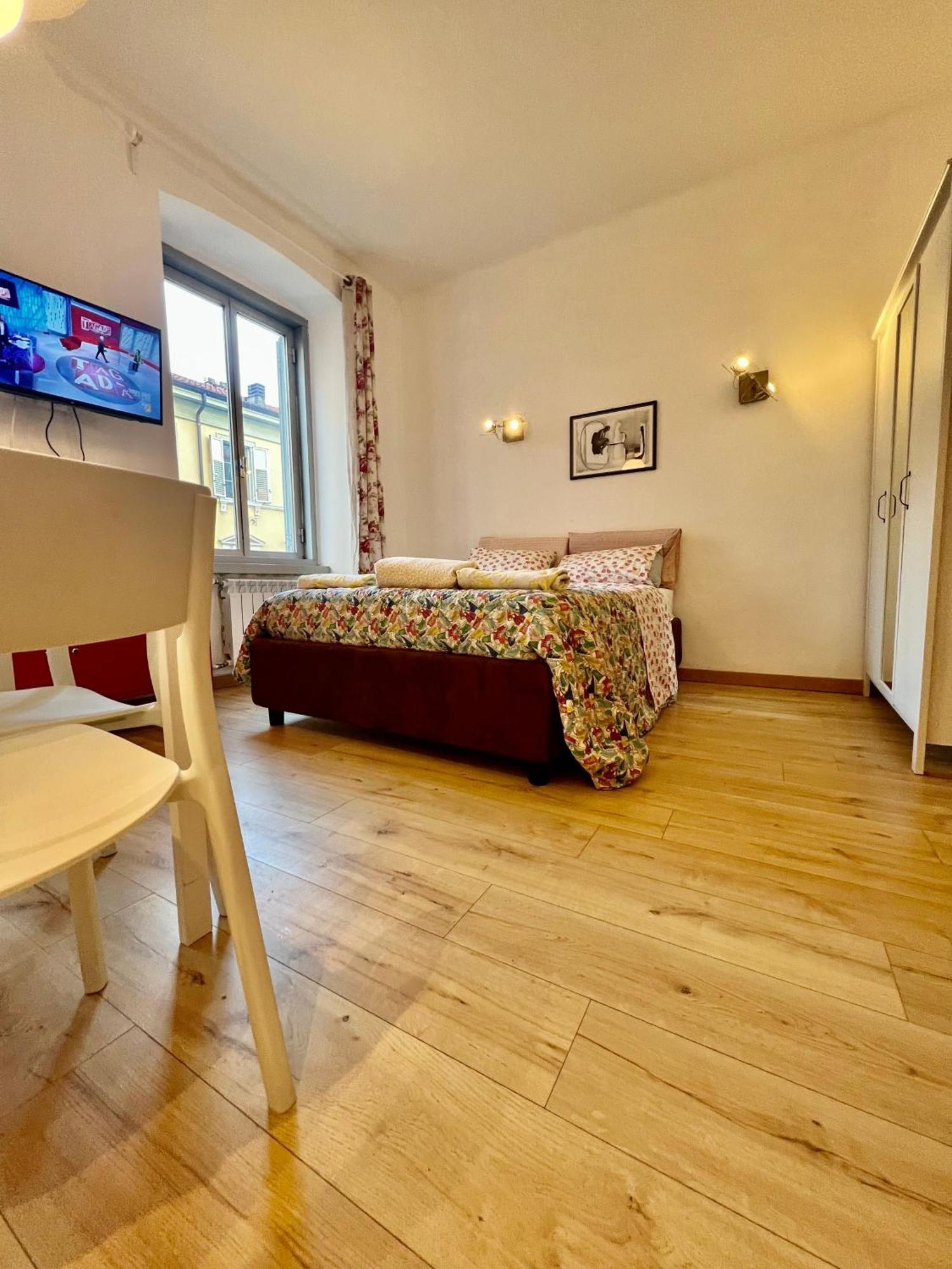 Alla Scalinata Del Teatro Rossetti Confort Suites Parcheggio Trieste Extérieur photo